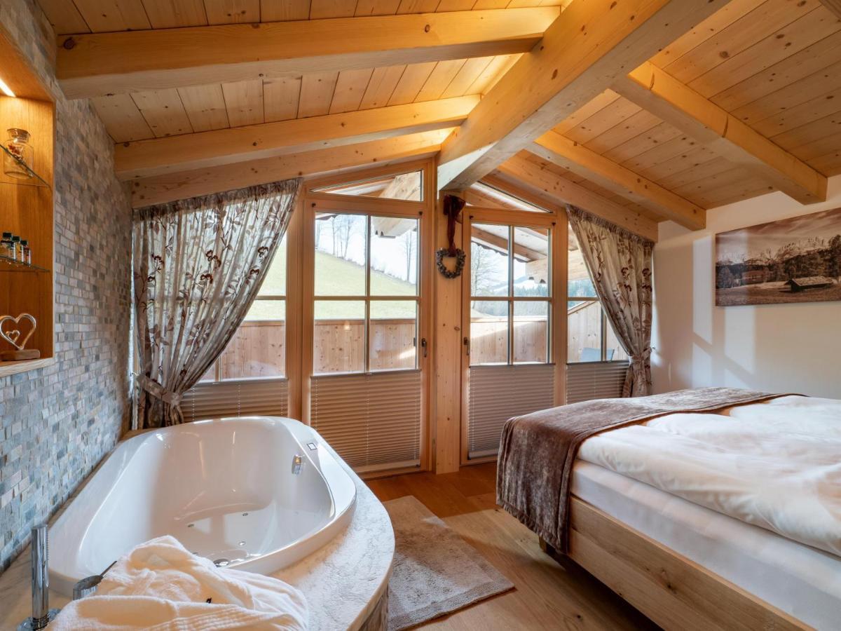 Luxusappartement Alpenliebe Oberndorf in Tirol Exterior foto